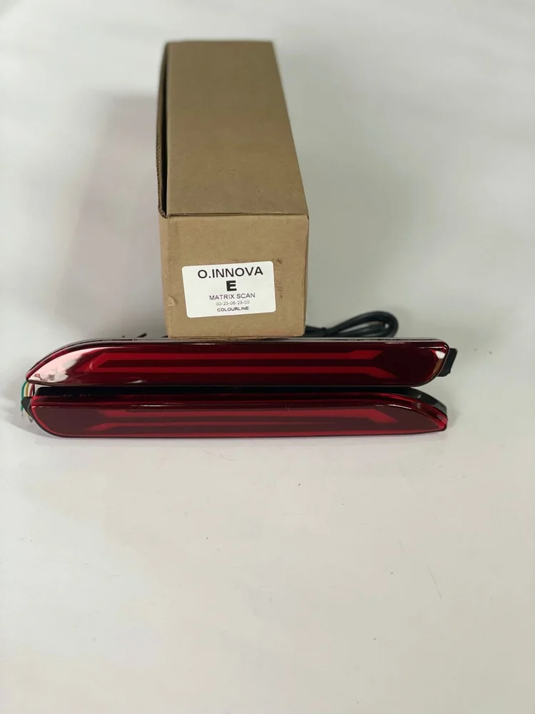 COLOURLINE Bumper Led Car Reflector Light-Innova D Non-Matrix (Red) view 3